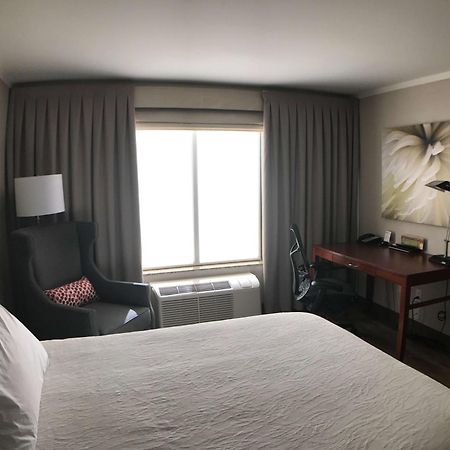 Hilton Garden Inn Μπόουλινγκ Γκριν Εξωτερικό φωτογραφία