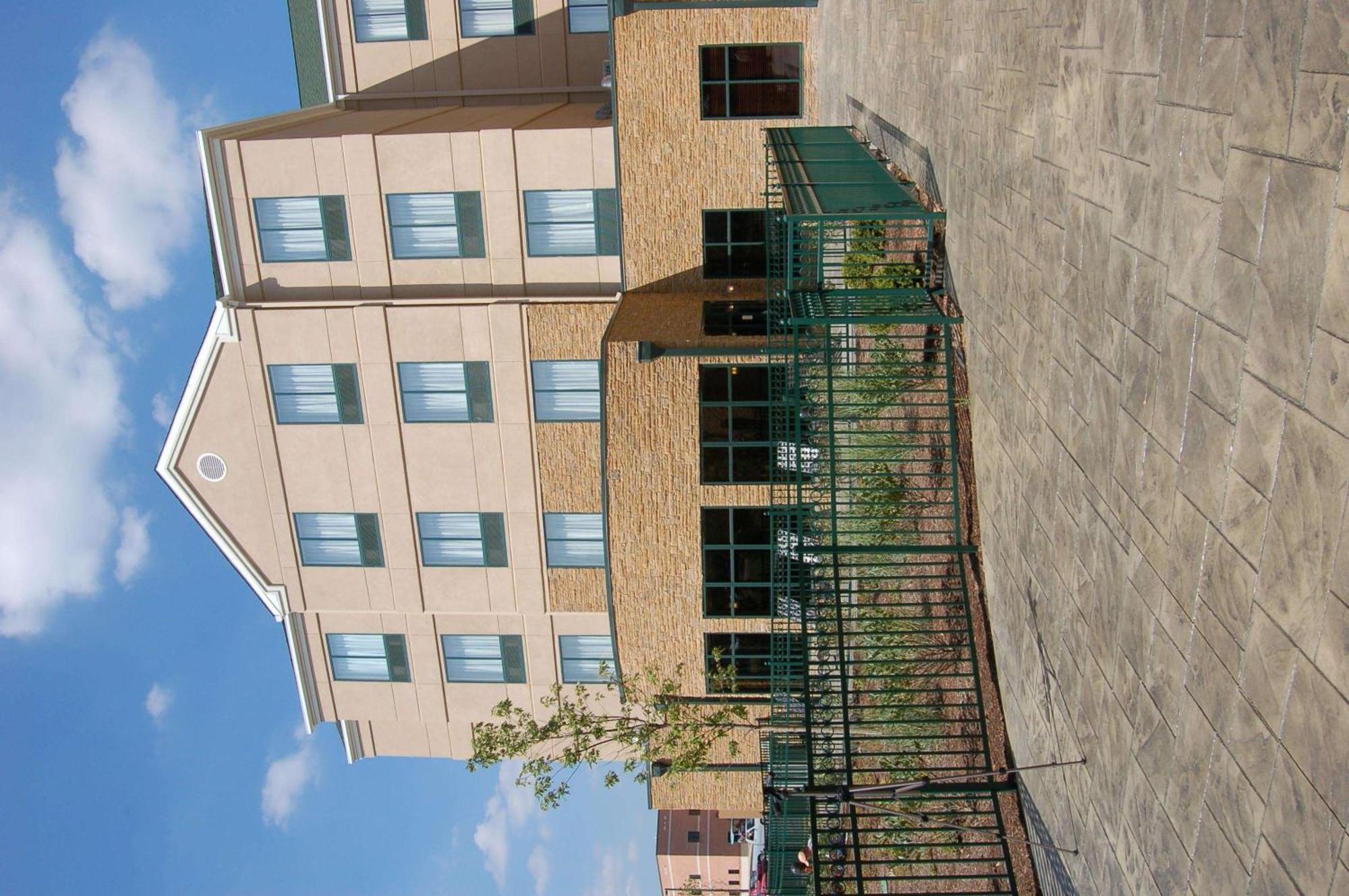 Hilton Garden Inn Μπόουλινγκ Γκριν Εξωτερικό φωτογραφία